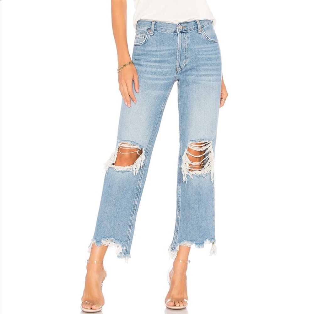 NWOT Free People Maggie Mid-Rise Straight Jeans SHORT in Light Stone